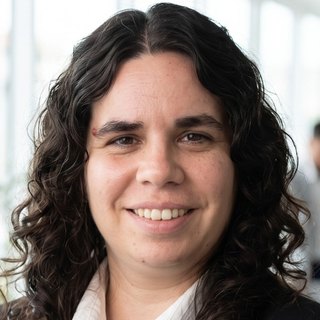 María Elisa Farías